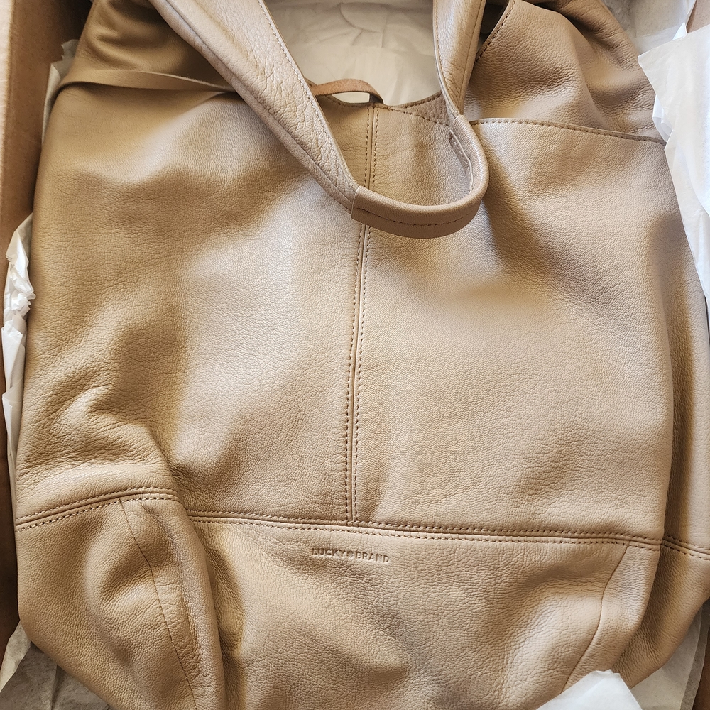 Lucky Brand Tan Hobo Bag - Picture 14 of 14